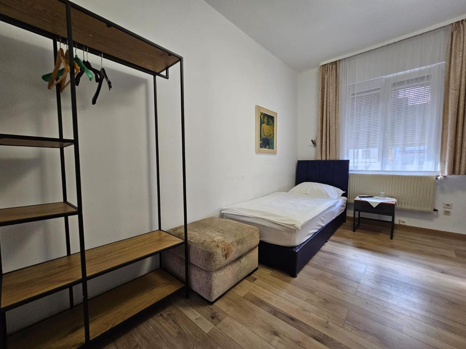 Hotel Haus Isenburg Neu-Isenburg Dış mekan fotoğraf