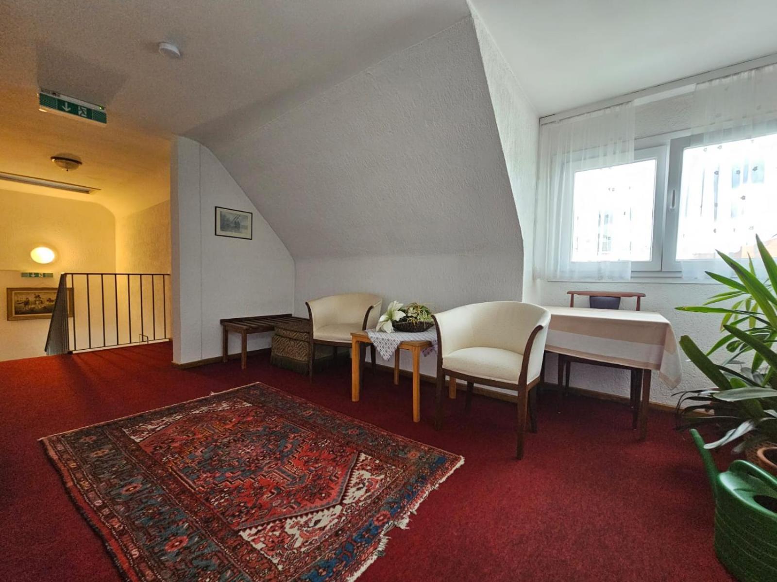Hotel Haus Isenburg Neu-Isenburg Dış mekan fotoğraf