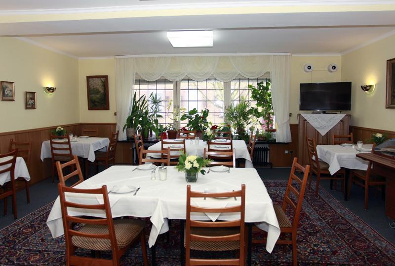 Hotel Haus Isenburg Neu-Isenburg Dış mekan fotoğraf